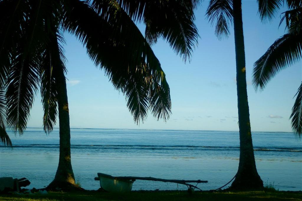 Tauhanihani Village Lodge La Vague Bleue Teahupoo Room photo